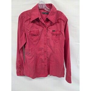 Cruel women’s long sleeve snap up shirt  red and color size large